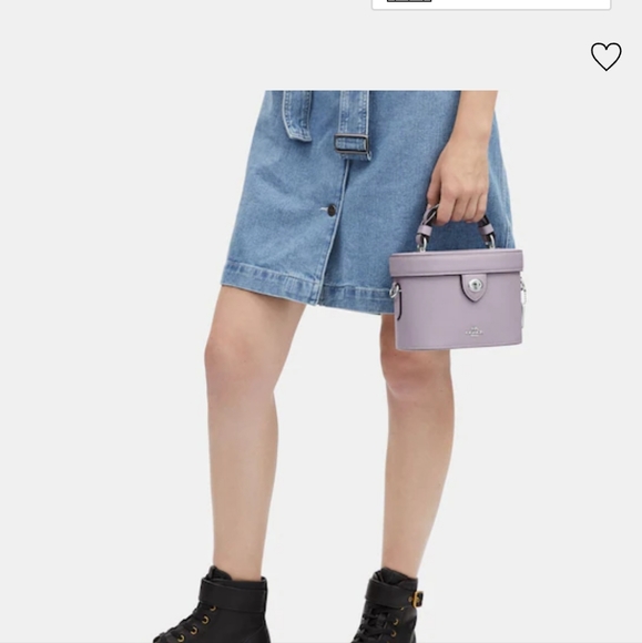 New Coach - Picture 4 of 7